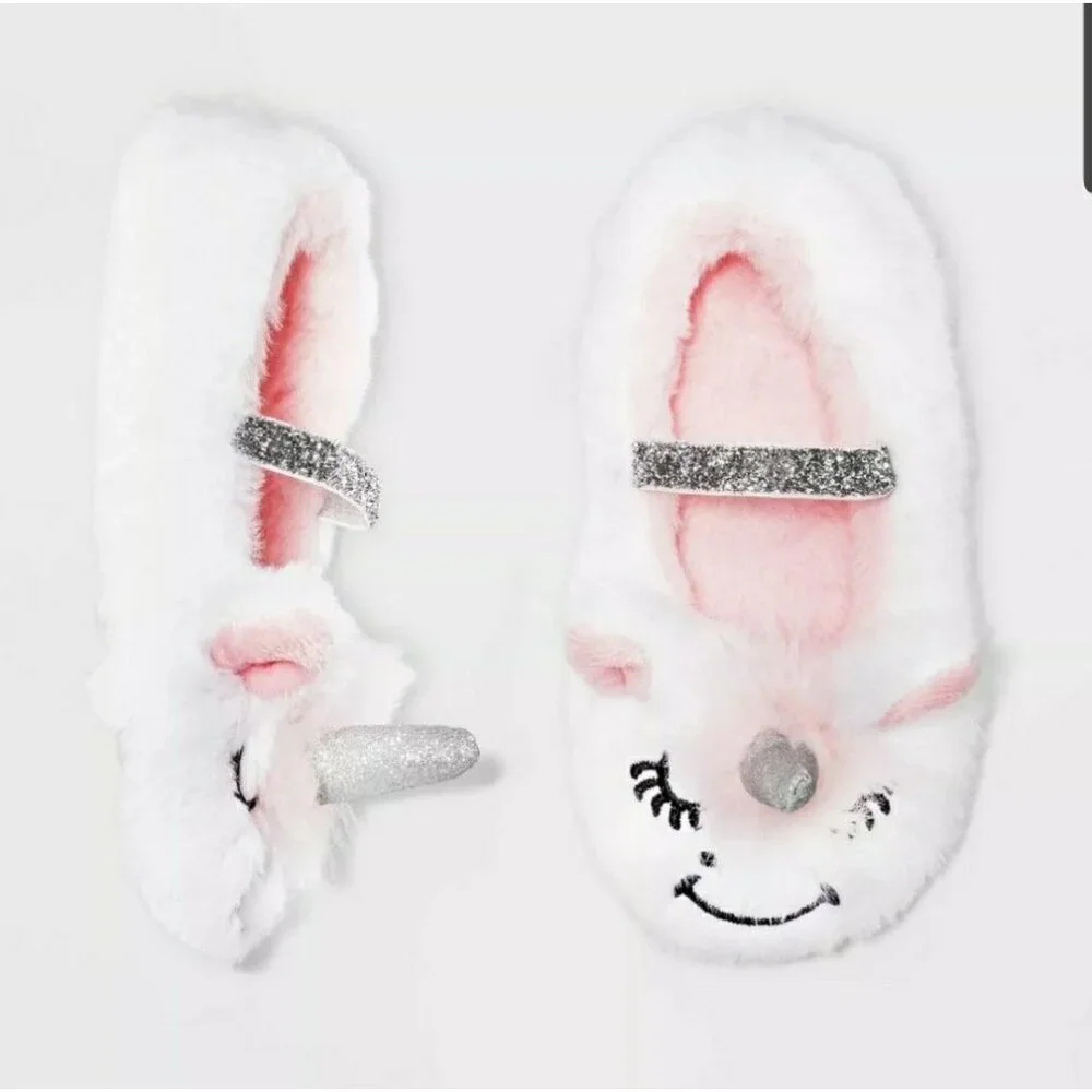 Cat & Jack 5/6 Shoes Kids Girl Unicorn Baby Fuzzy Faux Fur Soft Slippers Toddler